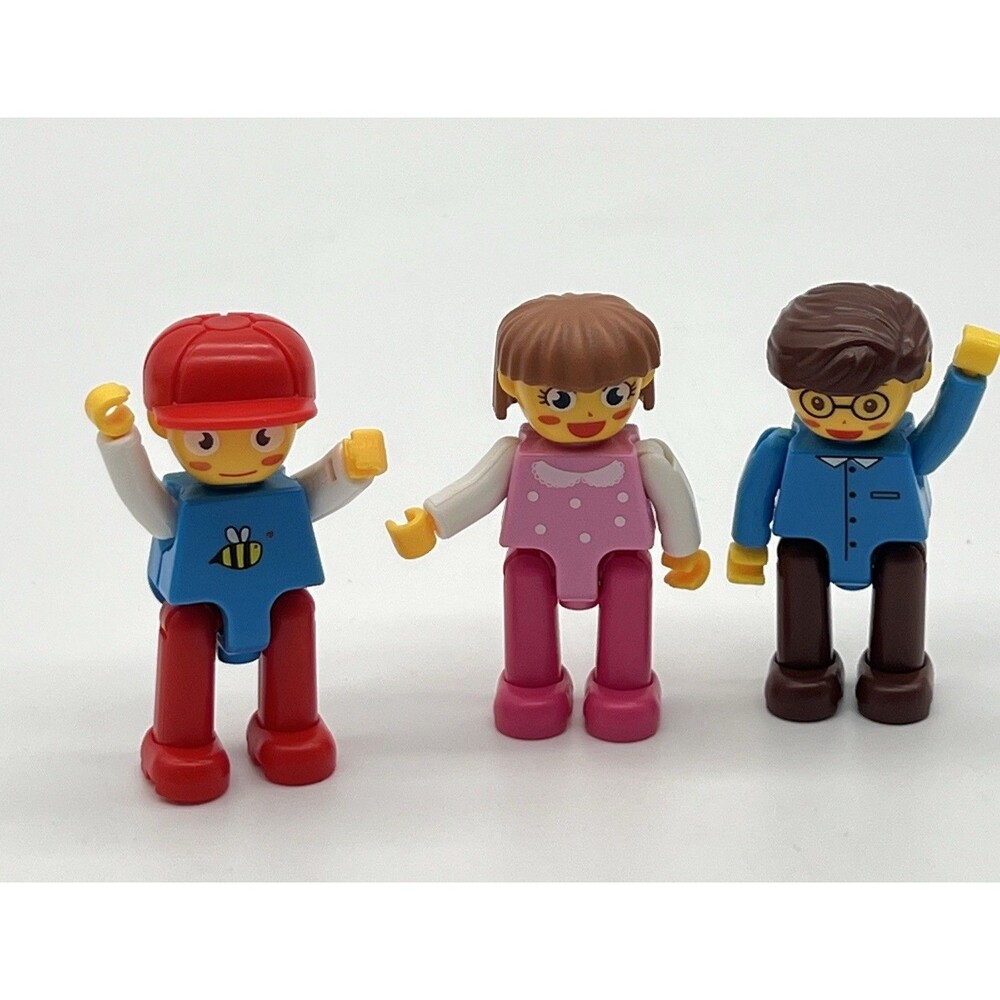 PicassoTiles Magnetic Figures Family Set 3 pcs People Characters Building Toys